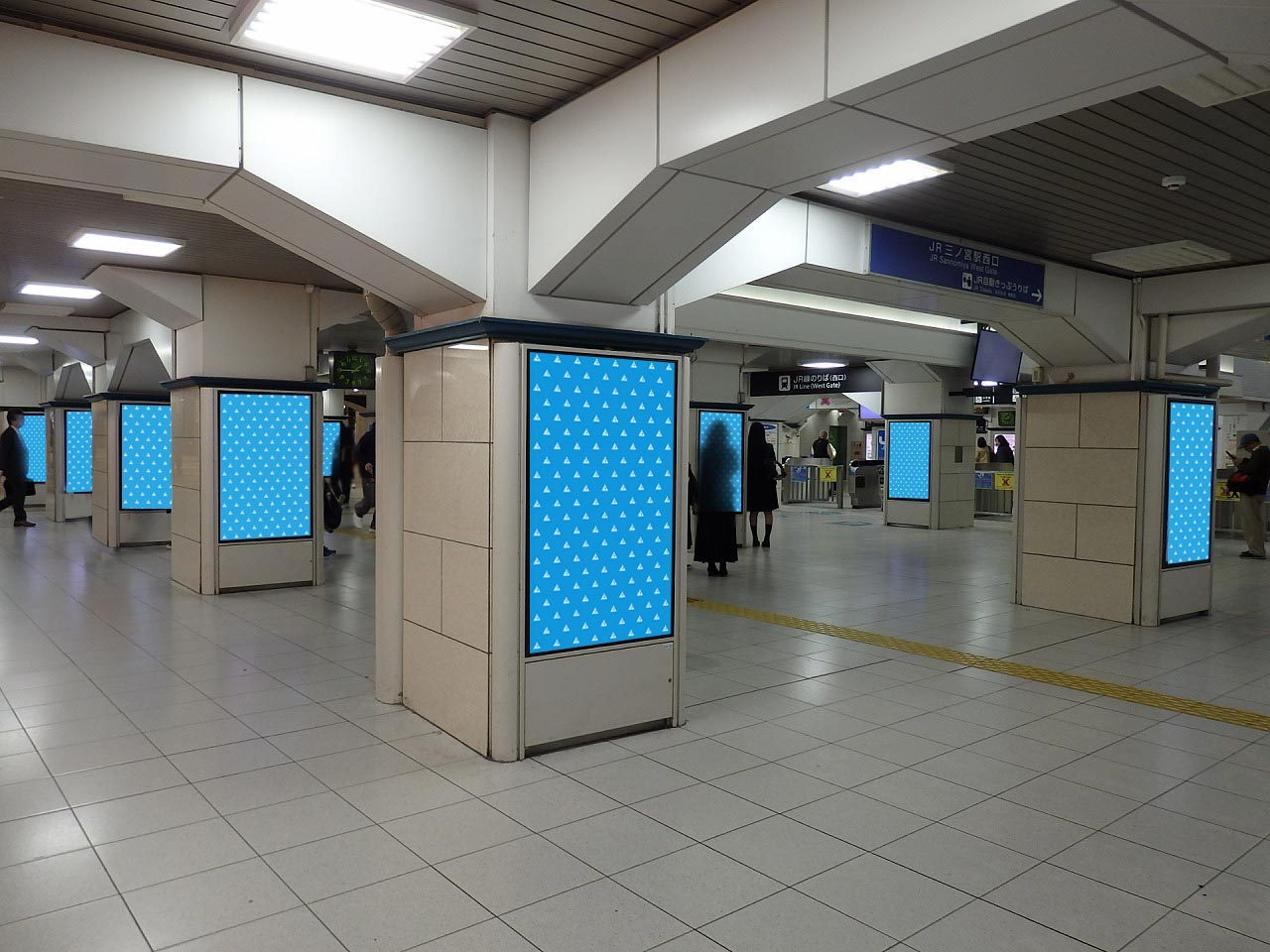 JR J･ADビジョンWEST三ノ宮駅西口デジタルサイネージ