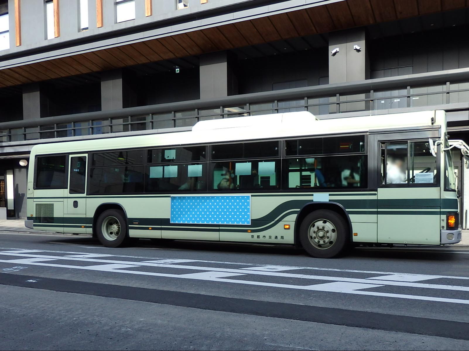 京都市バス 大型外側