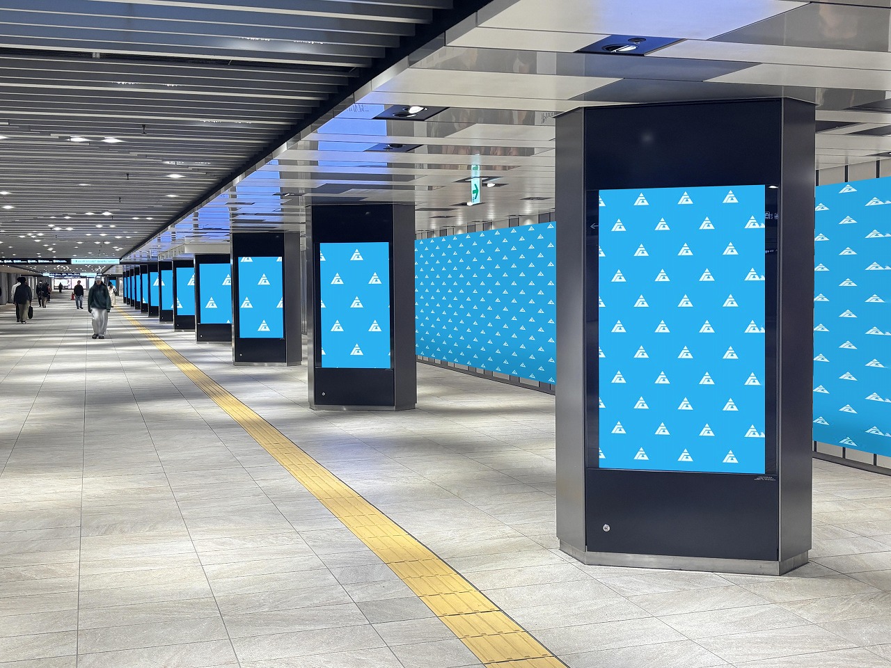 大阪駅前地下道 東西フルジャック